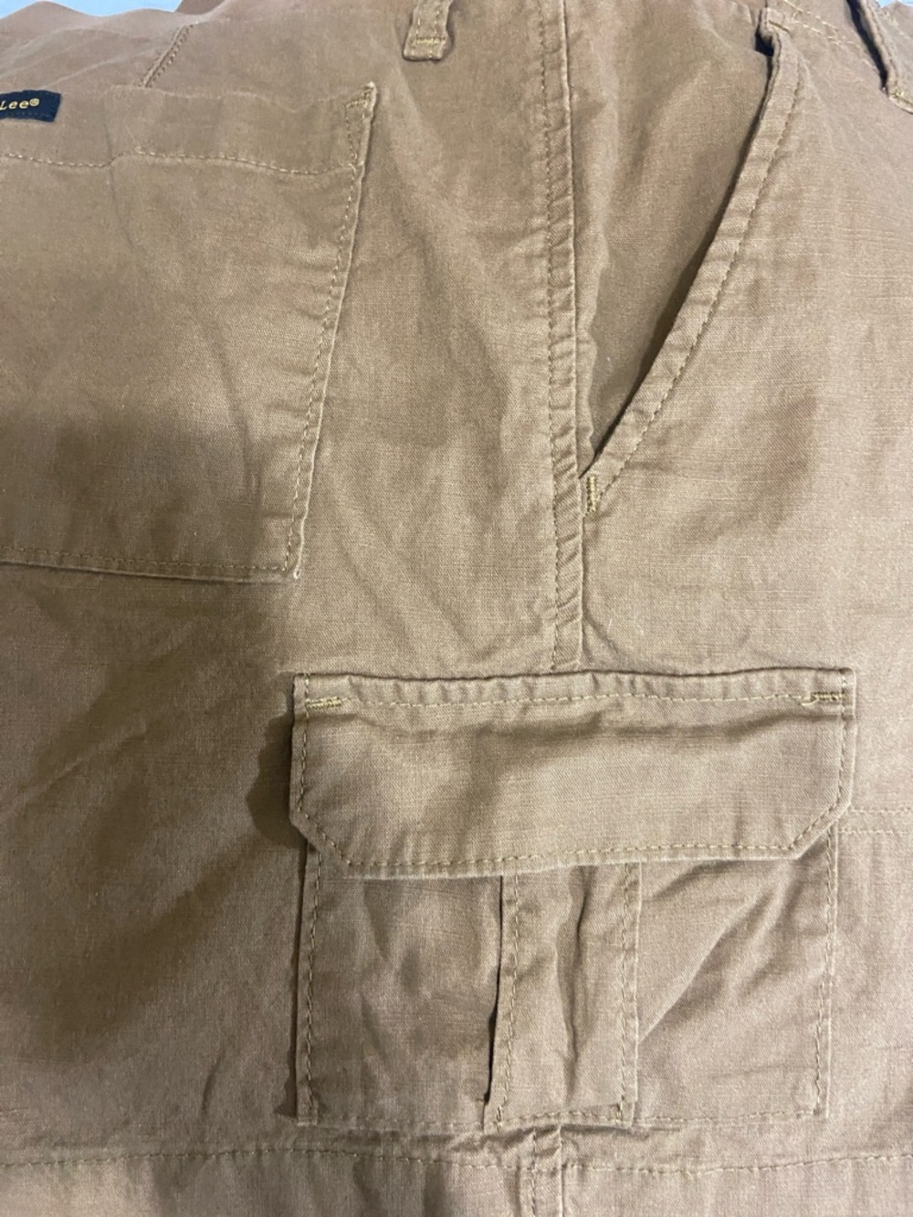 Lee Women’s Cargo Shorts - Picture 10 of 10